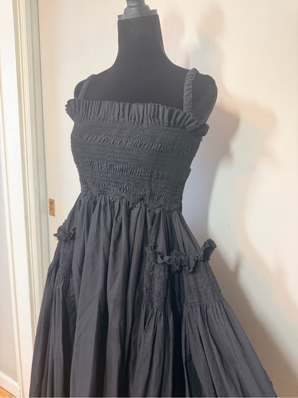 Black Smocked Cotton Maxi flare skirt dress Dress - Picture 5 of 5